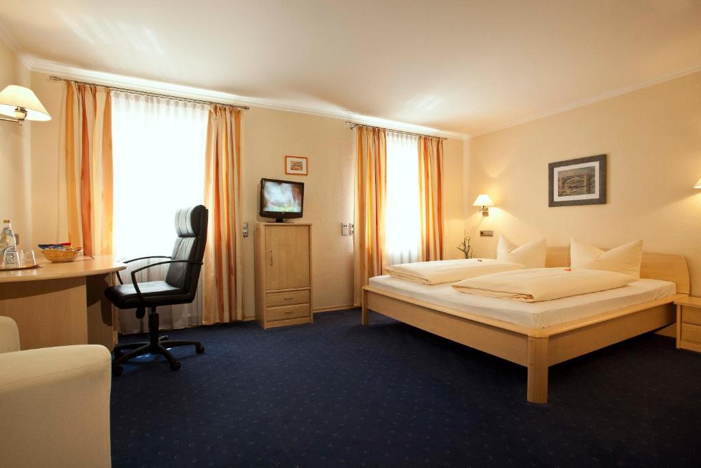 Hotel Mayerhofer Aldersbach エクステリア 写真